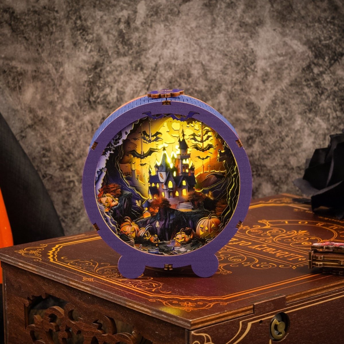 Halloween Castle Night Light - KAAYEE Puzzle