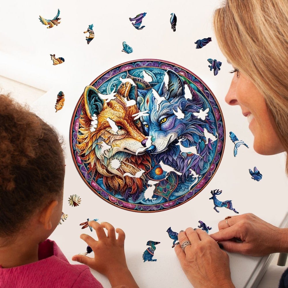 MANDALA YIN YANG WOLF 2 Wooden Jigsaw Puzzle - KAAYEE Puzzle