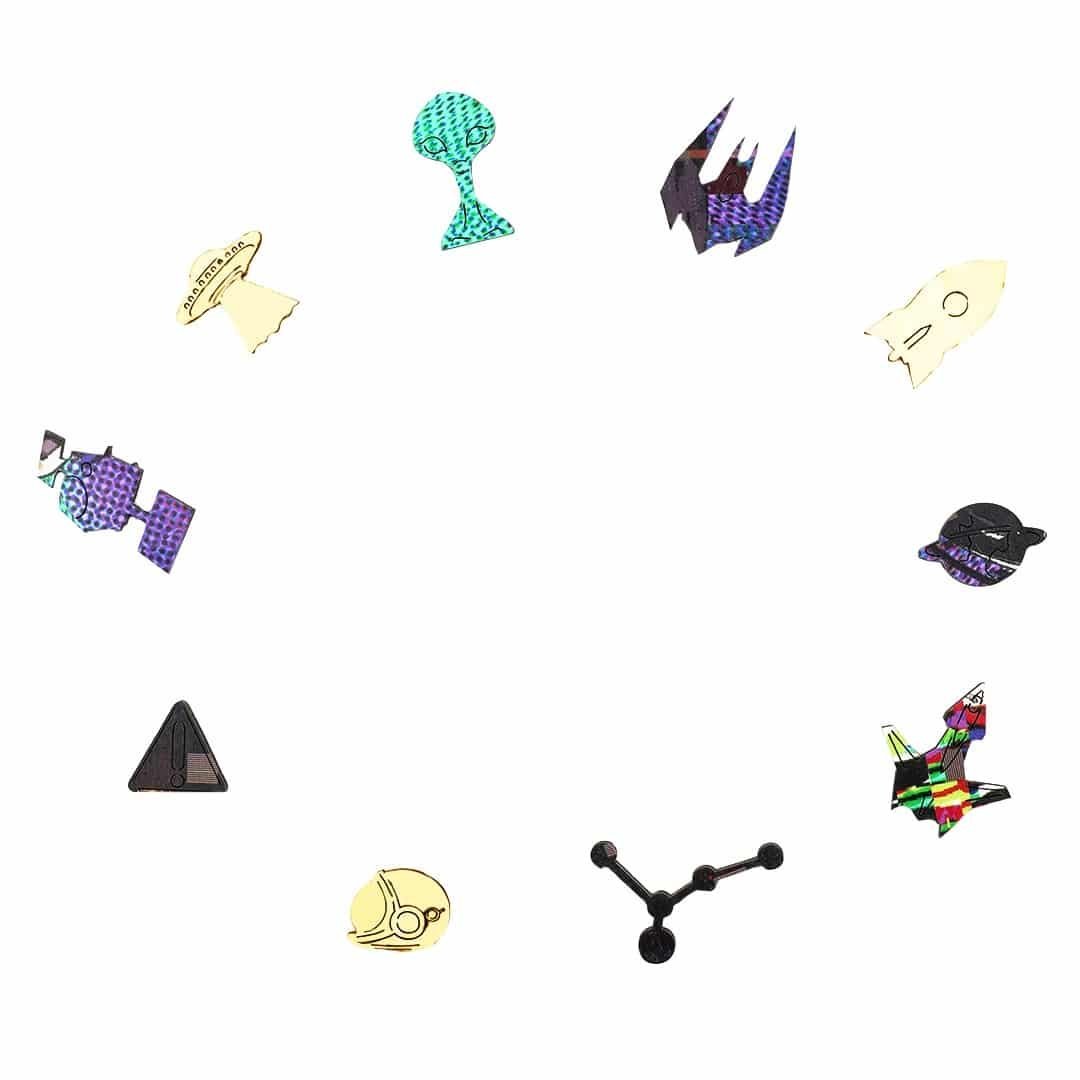 SPACE CRISIS Wooden Jigsaw Puzzle - KAAYEE Puzzle