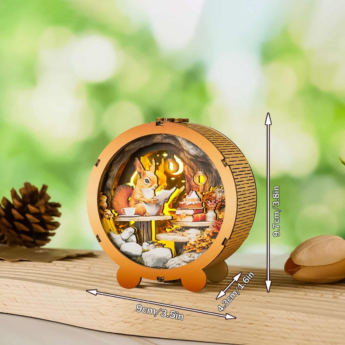Squirrel's Cozy Corner Night Light - KAAYEE Puzzle
