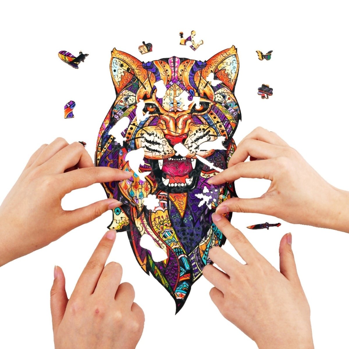 VIGILANT LEOPARD Wooden Jigsaw Puzzle - KAAYEE Puzzle