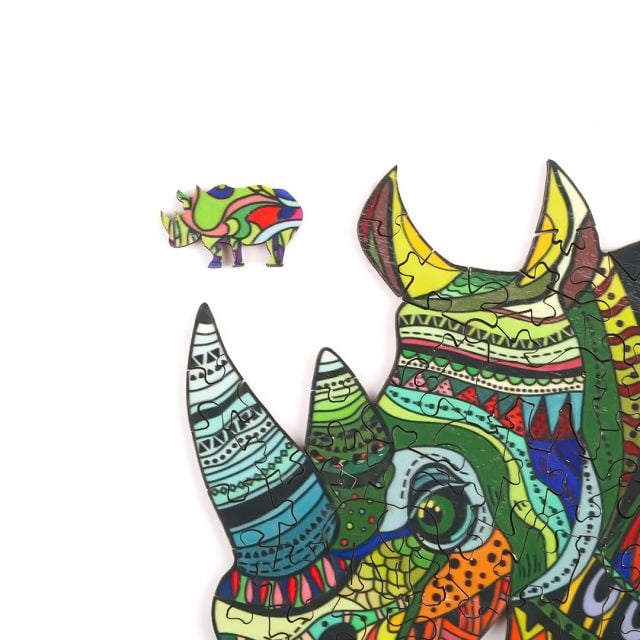 WATHCHFUL RHINO Wooden Jigsaw Puzzle - KAAYEE Puzzle