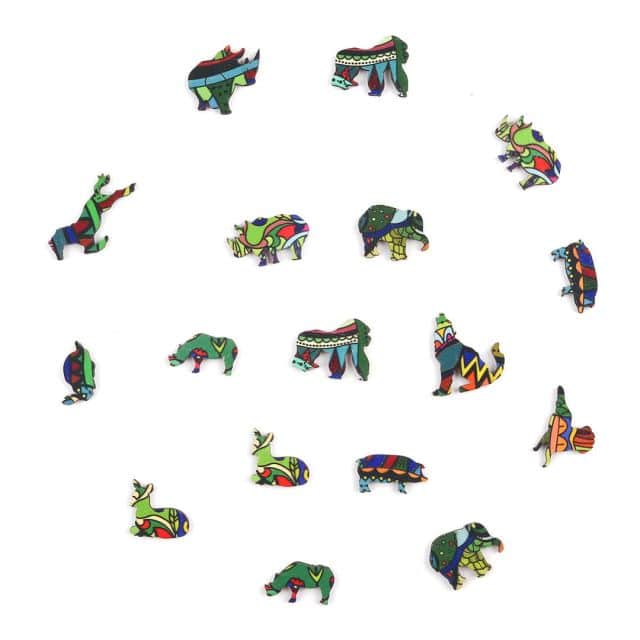 WATHCHFUL RHINO Wooden Jigsaw Puzzle - KAAYEE Puzzle