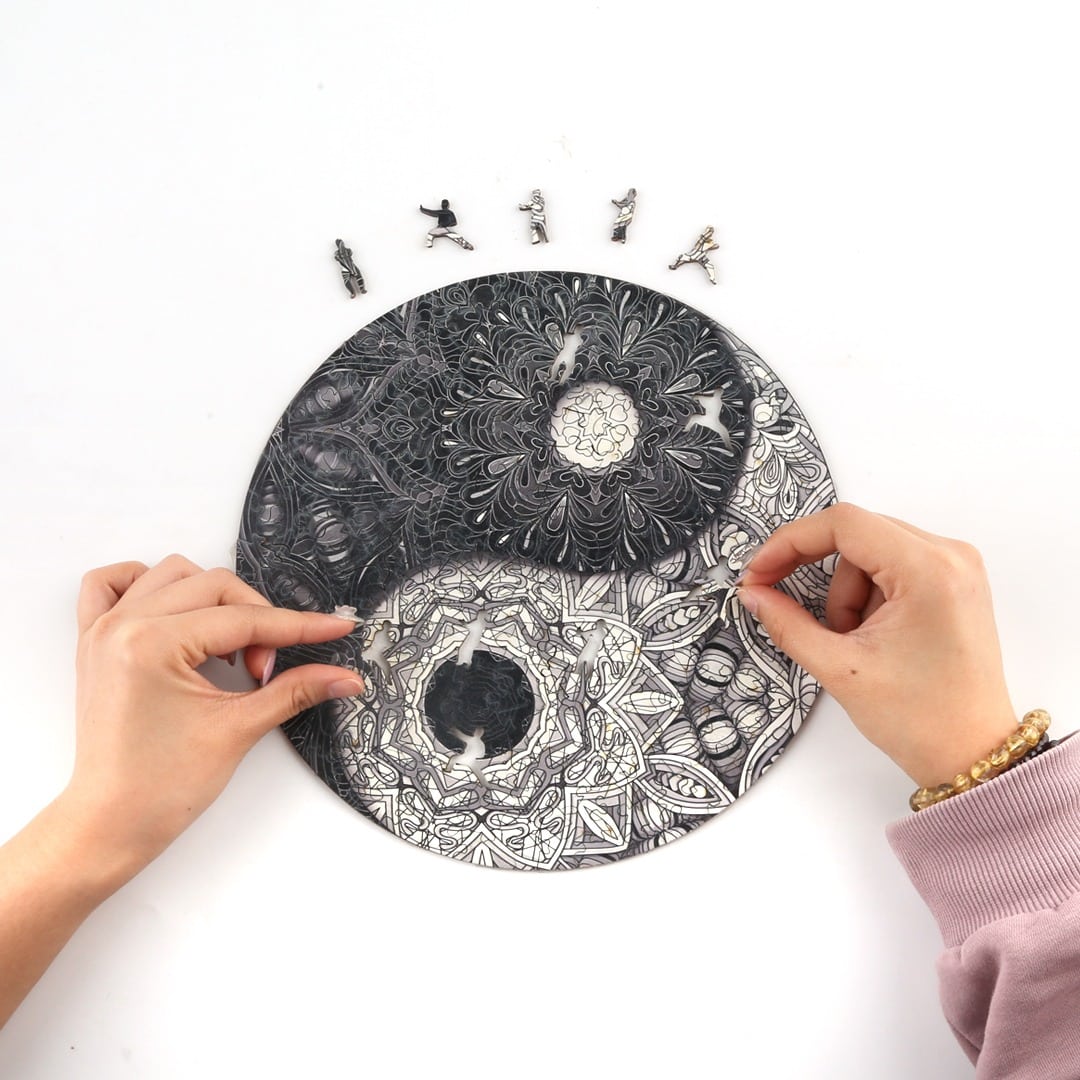 YIN YANG Wooden Jigsaw Puzzle - KAAYEE Puzzle