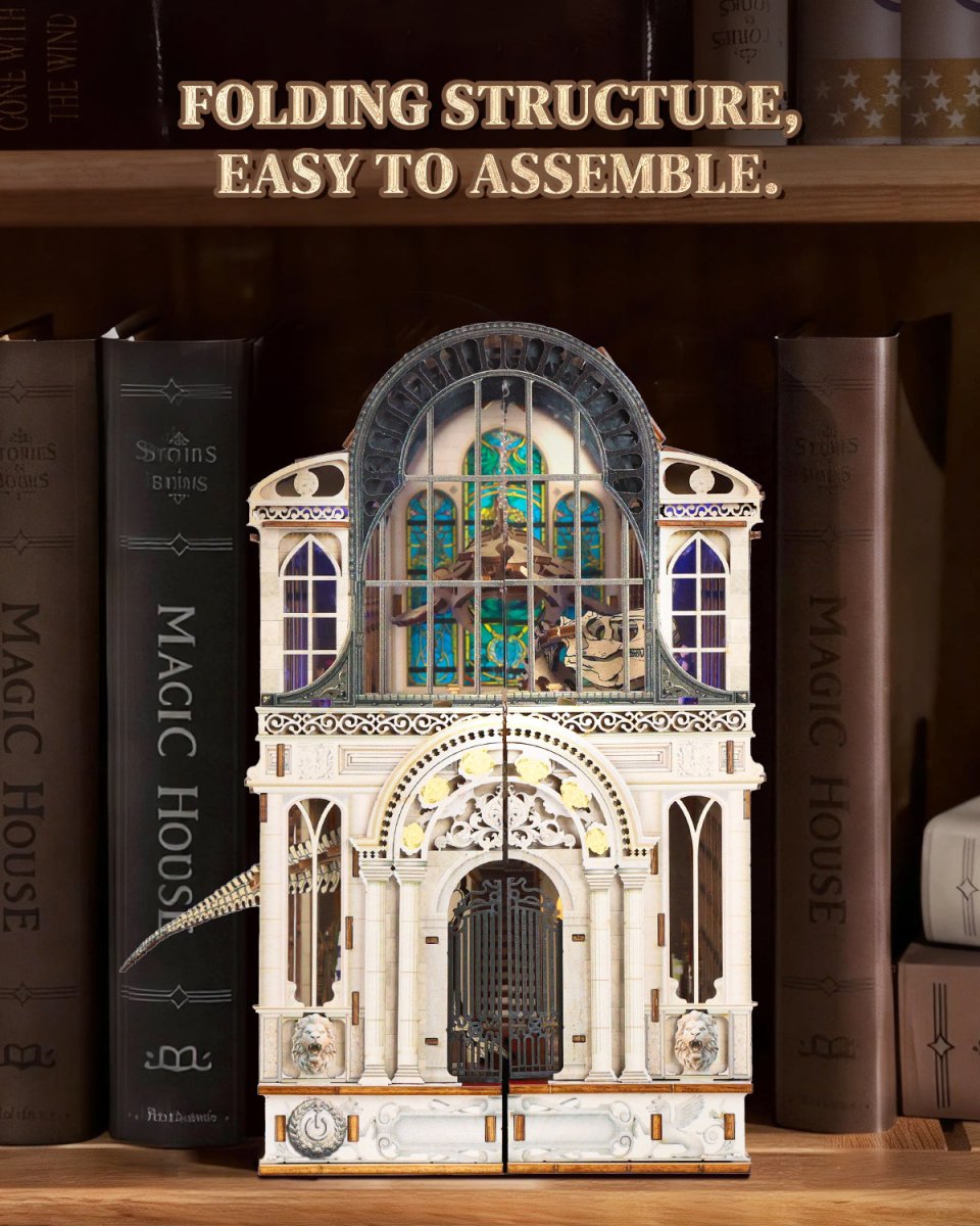 Zoological Museum Book Nook Kit - KAAYEE Puzzle