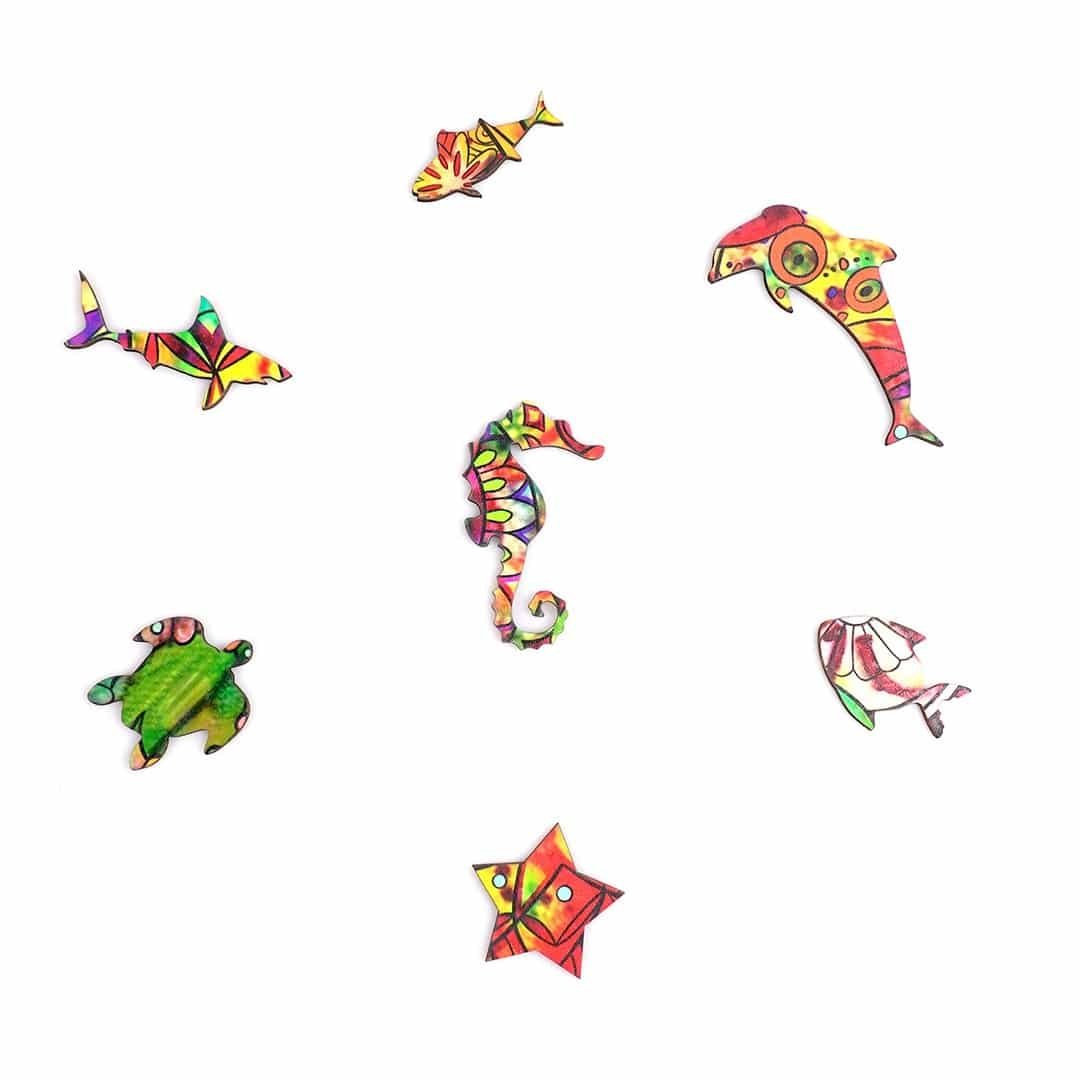 BRILLIANT SEA HORSE Wooden Jigsaw Puzzle - KAAYEE Puzzle