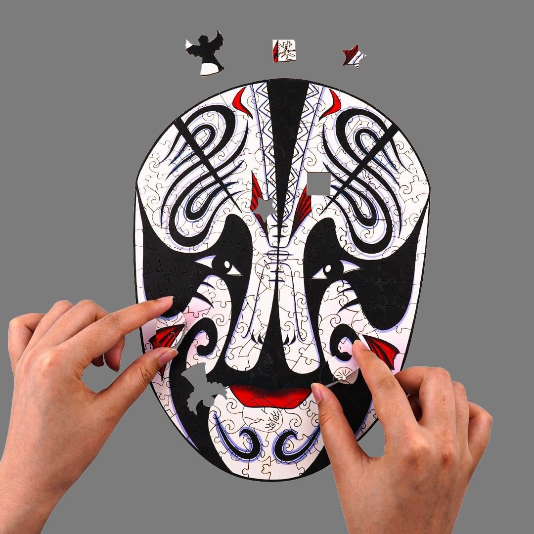 OPERA MASK ADVISER Wooden Jigsaw Puzzle - KAAYEE Puzzle
